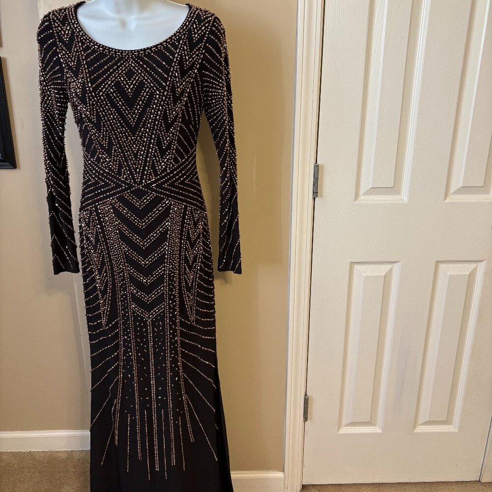 Ladies XSCAPE Long Black Gold Bead Long Sleeve Full Length Scoop Evening Dress 2